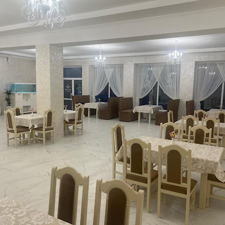 Grand Hotel Mohyliv-Podilskyi エクステリア 写真